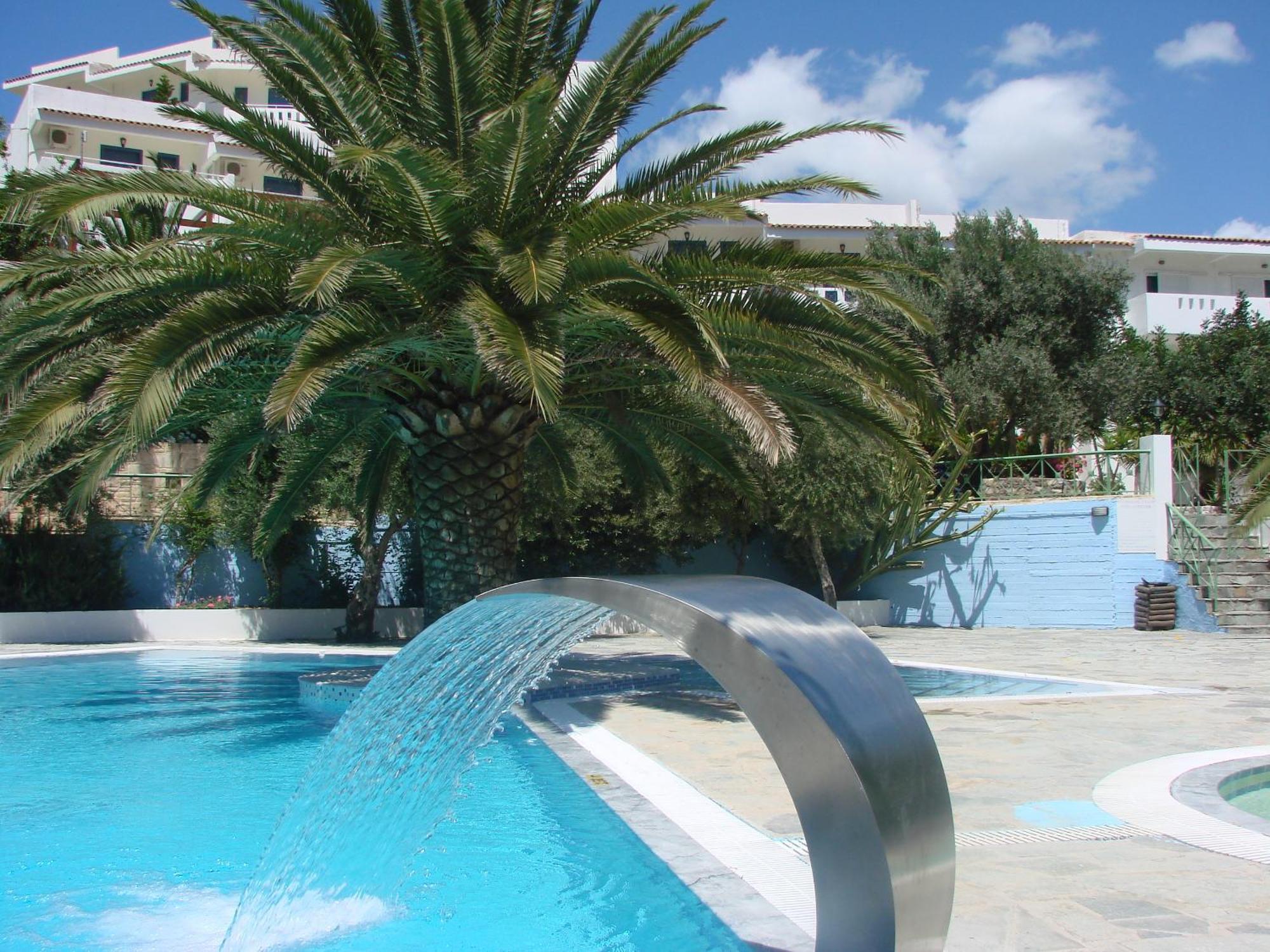 Neos Ikaros Hotel Ajía Galíni Kültér fotó