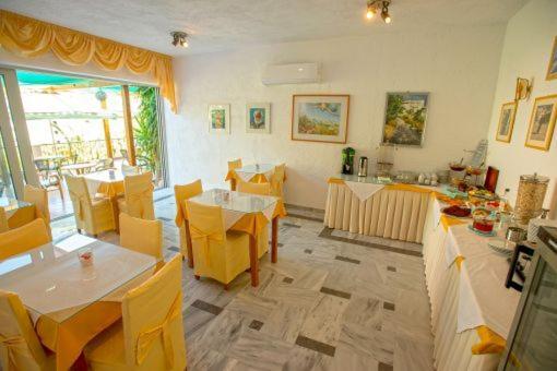 Neos Ikaros Hotel Ajía Galíni Kültér fotó