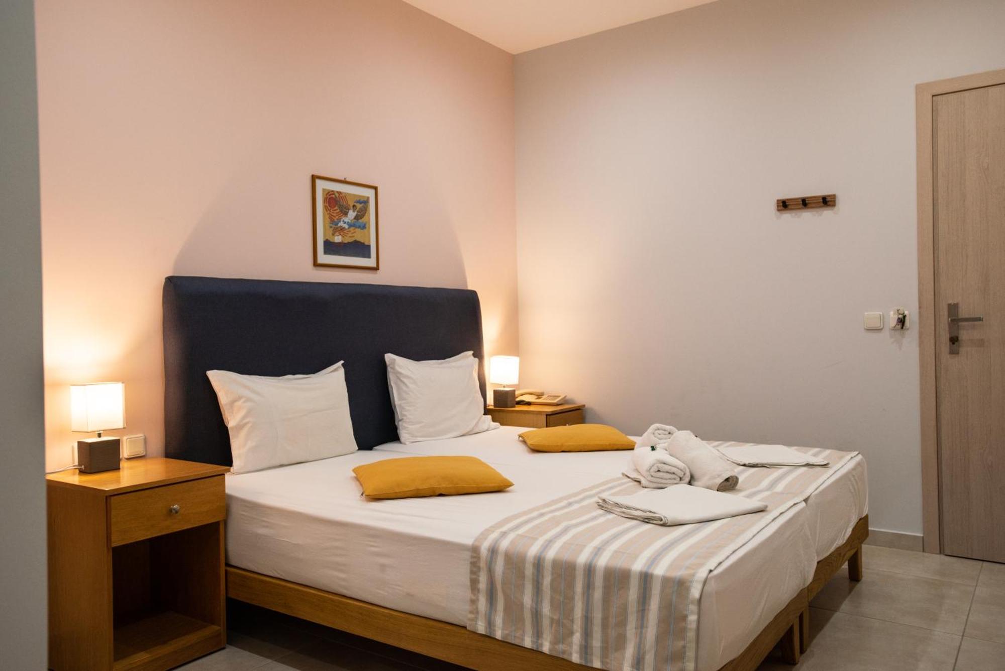 Neos Ikaros Hotel Ajía Galíni Kültér fotó