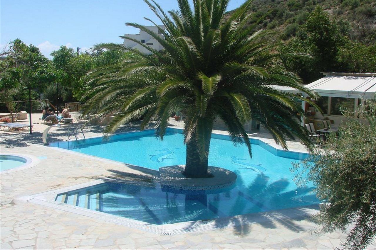Neos Ikaros Hotel Ajía Galíni Kültér fotó